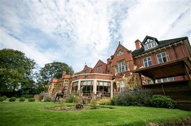 The Mount Hotel & Conference Centre Wolverhampton in Wolverhampton, GB1