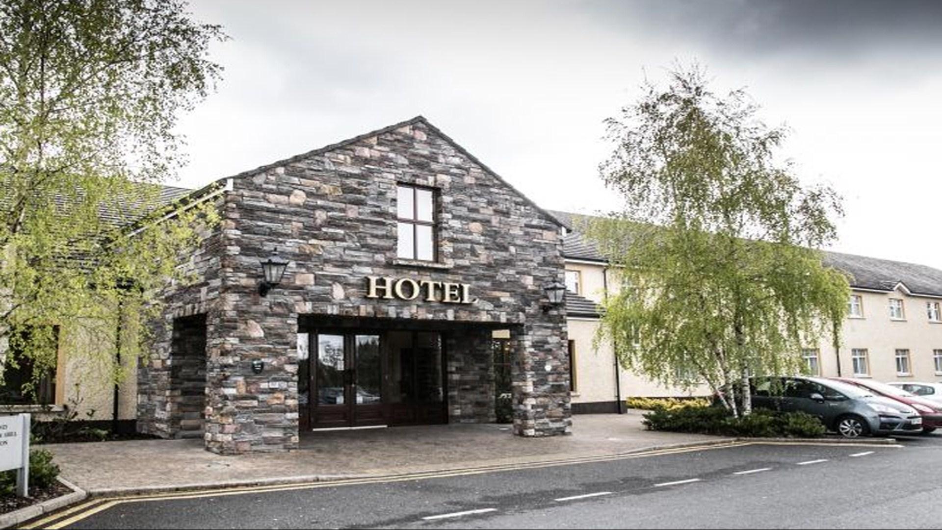 Dillons Hotel in Letterkenny, IE