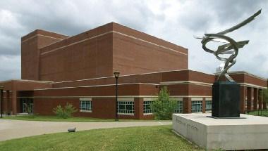 The Henderson County Tourist Commission in Henderson, KY