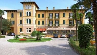 Hotel Maderno in Toscolano Maderno, IT