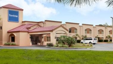 Travelodge by Wyndham Fort Myers Airport in Fort Myers, FL