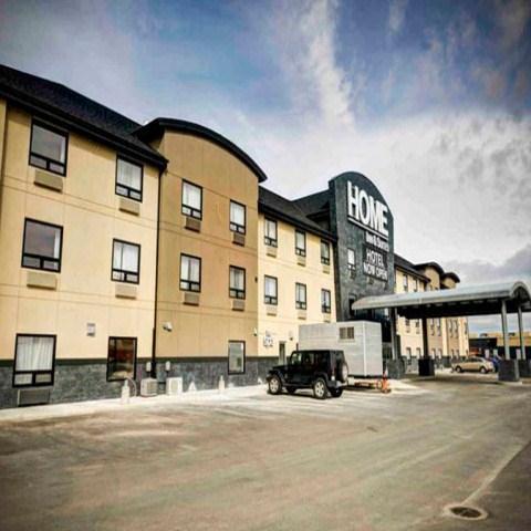 Home Inn & Suites - Regina Airport in Regina, SK