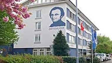 Hotel Zwyssighof in Wettingen, CH