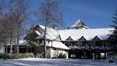 Beech Alpen Inn in Beech Mountain, NC