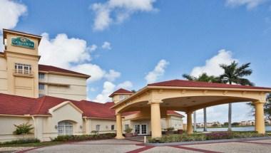 La Quinta Inn & Suites by Wyndham Ft. Lauderdale Airport in Hollywood, FL