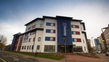 Travelodge Woking Central Hotel in Woking, GB1