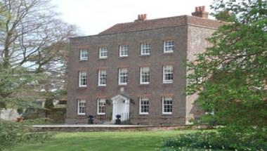 Swarling Manor in Canterbury, GB1