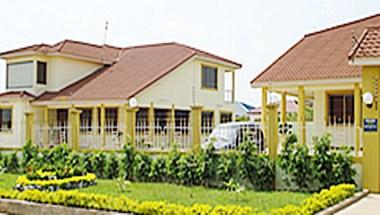 GraceCourt Executive Lodge in Tema, GH