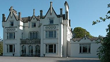 Ballykealey Manor Hotel in Ballon, IE