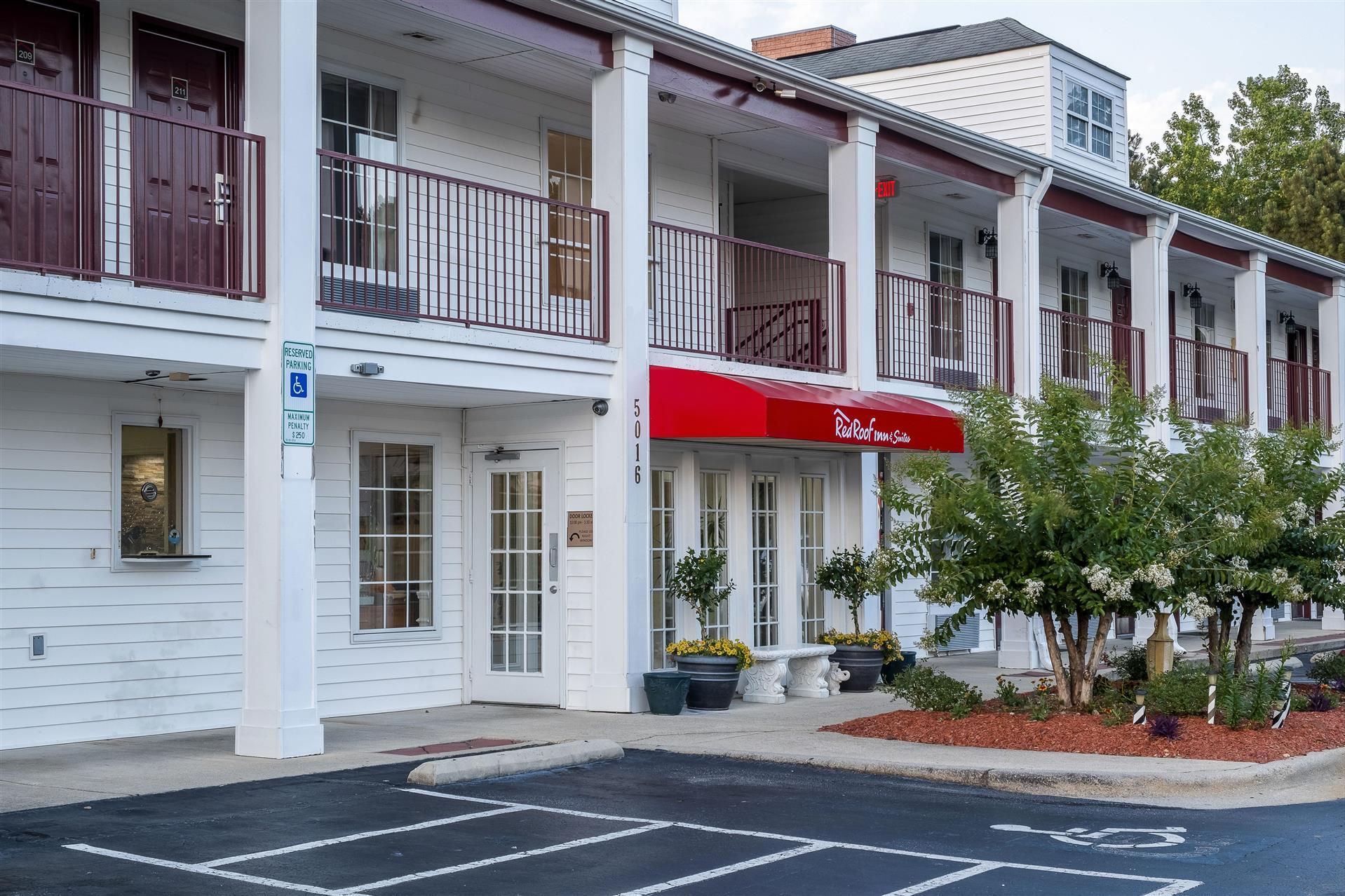 Red Roof Inn & Suites Wilson in Wilson, NC