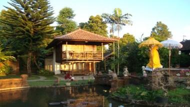 Puri Lumbung Standard Cottages in Banjar, ID