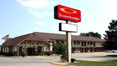 Econo Lodge University in Lawrence, KS