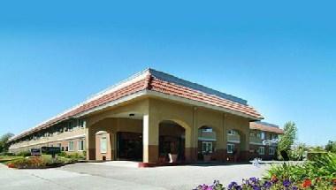 Quality Inn Santa Clara Convention Center in Sunnyvale, CA