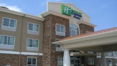 Holiday Inn Express Hutchinson West in Hutchinson, KS