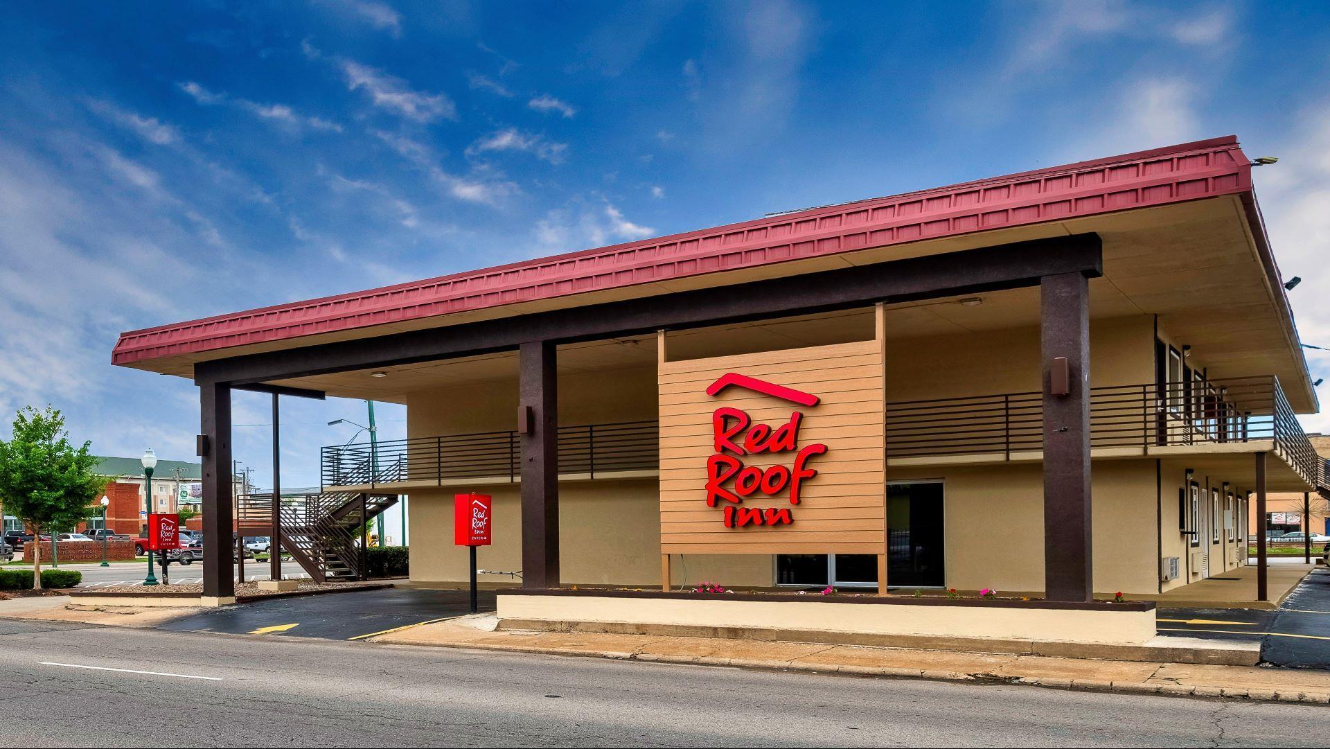 Red Roof Inn Fort Smith Downtown in Fort Smith, AR