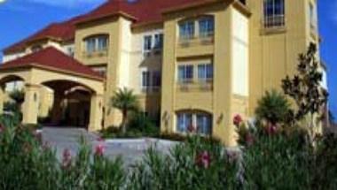 La Quinta Inn & Suites by Wyndham Port Arthur in Port Arthur, TX