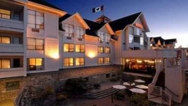Huntingdon Hotel & Suites in Victoria, BC