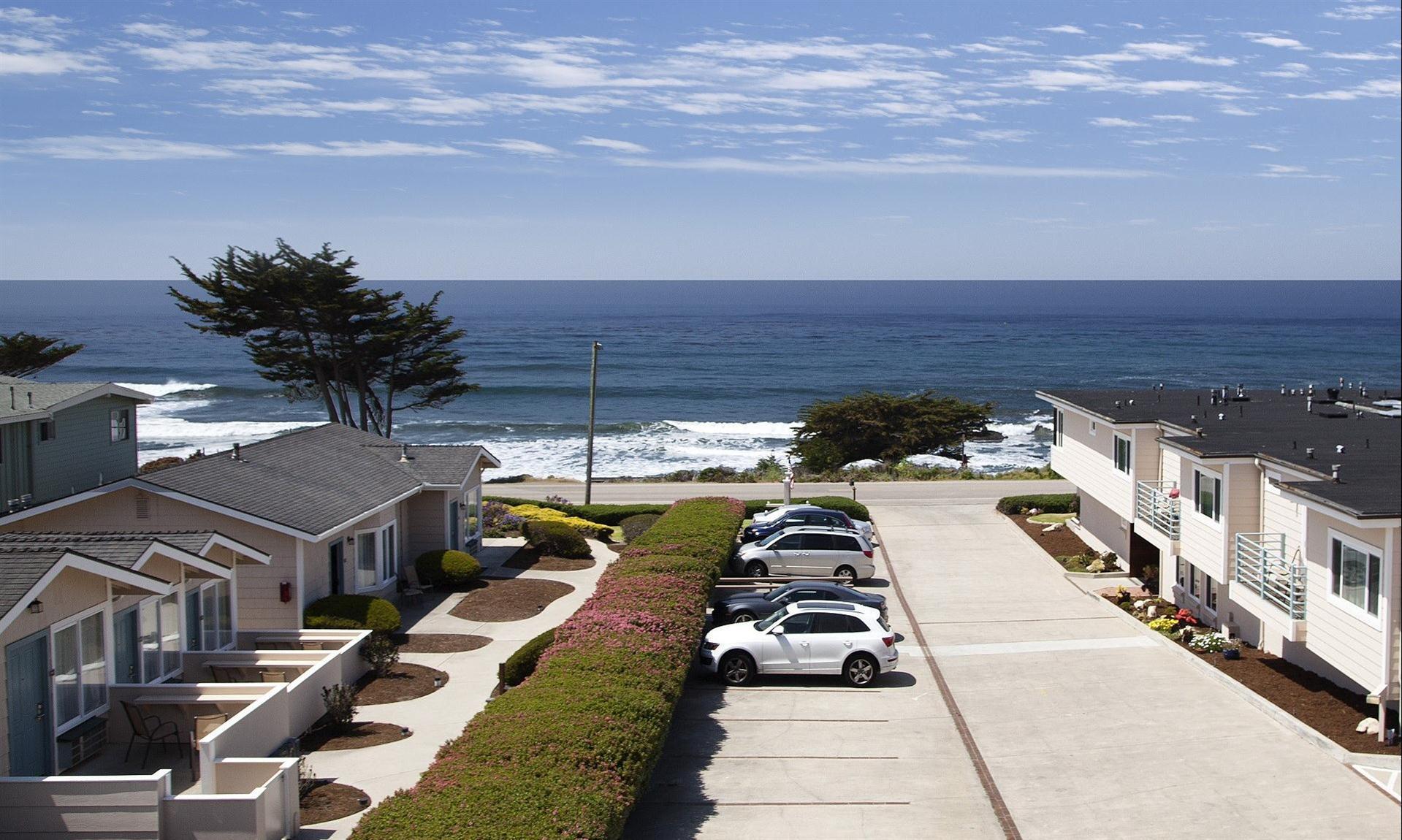 Cambria Landing Inn & Suites in Cambria, CA