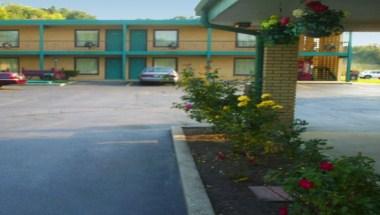 VIllage Inn Motel Berrien Springs in Berrien Springs, MI