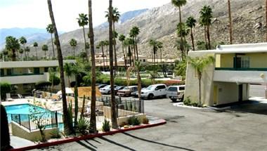 Musicland Hotel in Palm Springs, CA