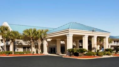 Days Inn by Wyndham Kingsland GA in Kingsland, GA