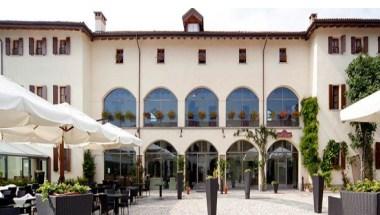 Hotel Cascina Canova s.r.l. in Uggiate-Trevano, IT