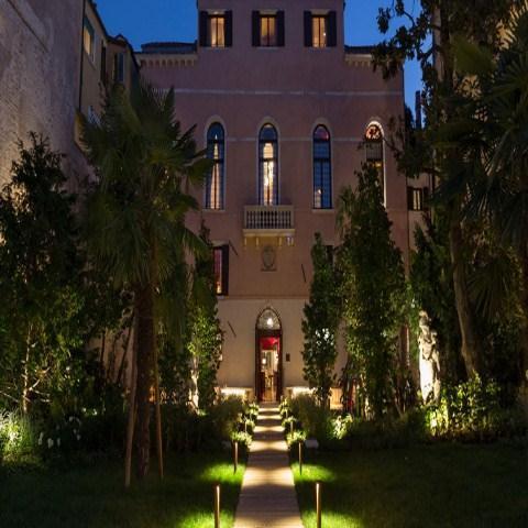 Palazzo Venart Luxury Hotel in Venice, IT