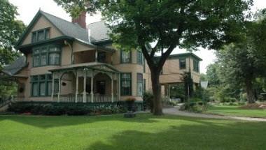 The Oliver Inn Bed and Breakfast in South Bend, IN