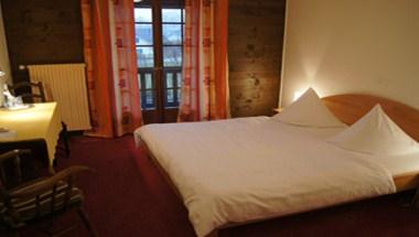 Hostellerie Le Castel in Le Paquier, CH