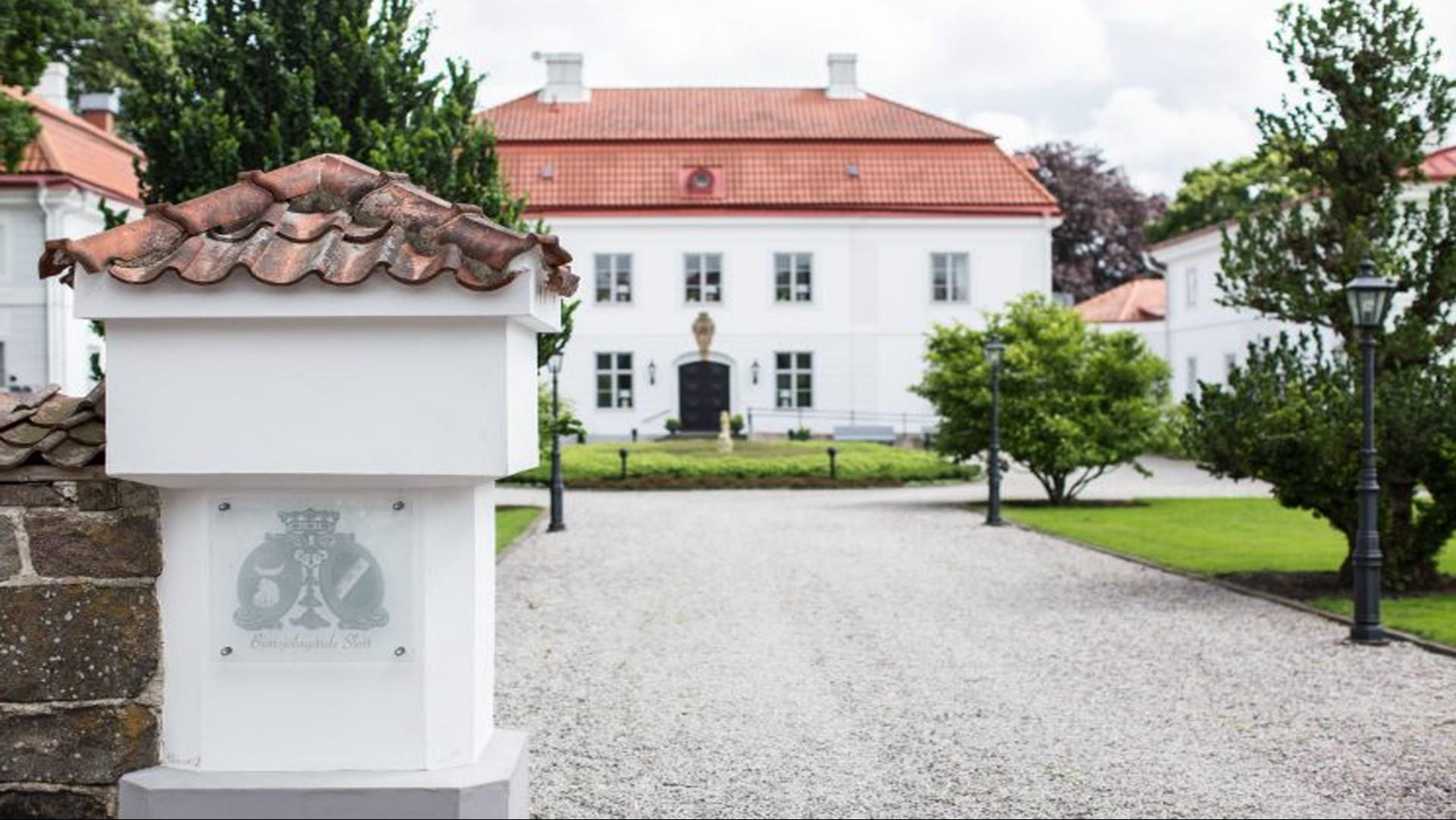 Bjarsjolagards Slott in Sjobo, SE