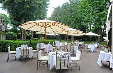 Hostellerie Du Royal Lieu in Compiegne, FR