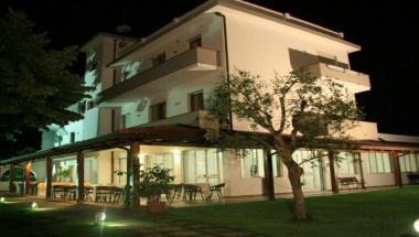 Hotel la Bussola in Massa, IT