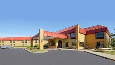 Days Inn & Suites by Wyndham Kalamazoo in Kalamazoo, MI