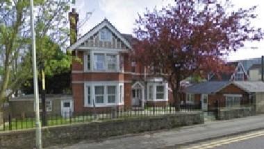 The Fountain Guest House in Ashford in Ashford, GB1