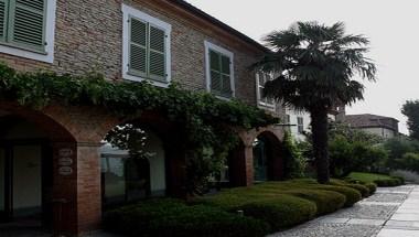 Relais San Maurizio – Luxury Spa Resort in Santo Stefano Belbo, IT