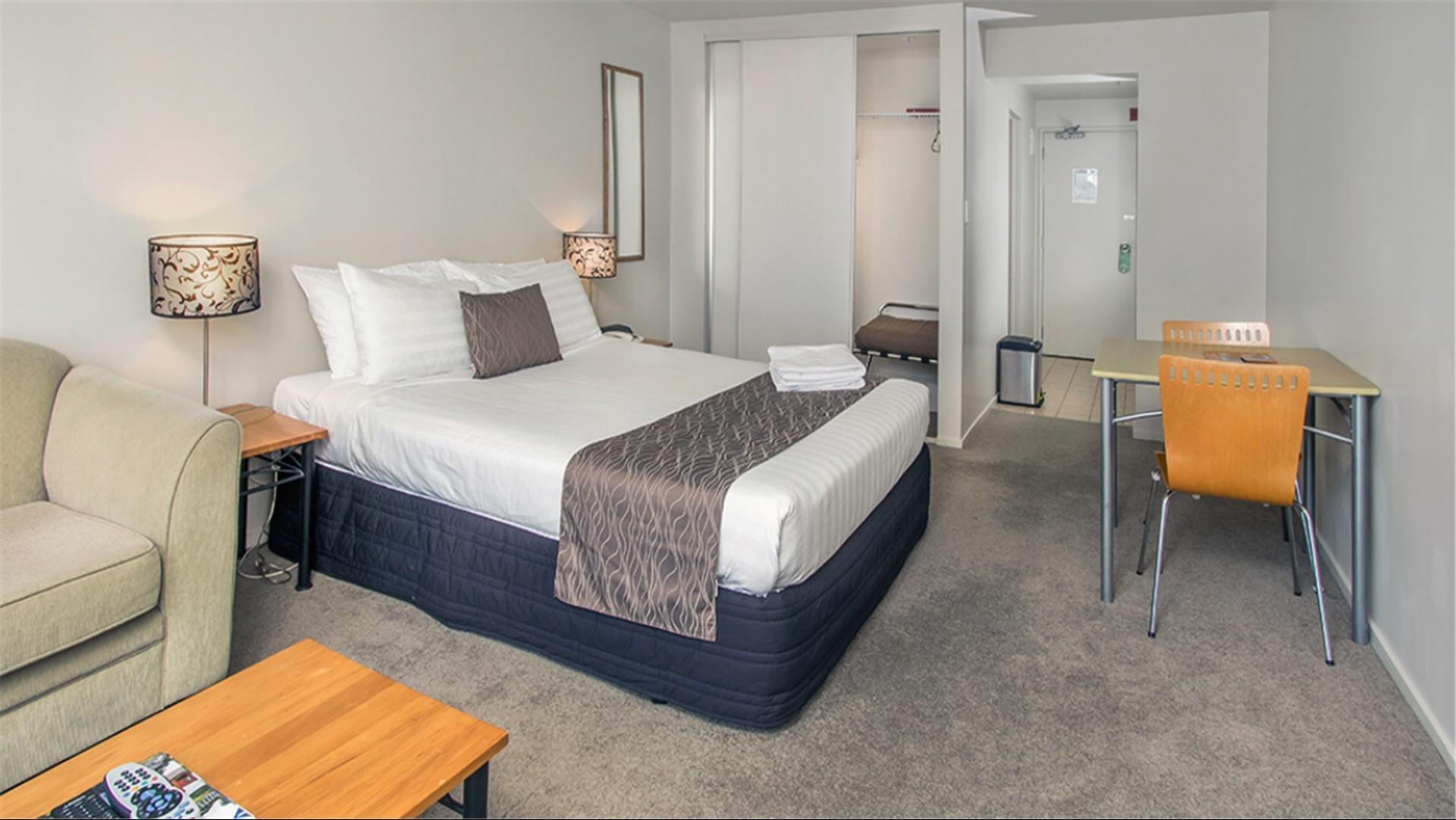 Crown on Cintra Serviced Apartments in Auckland, NZ