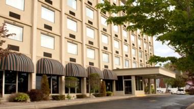 Best Western Riverfront Inn in Marinette, WI