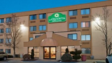 La Quinta Inn & Suites by Wyndham Warwick Providence Airport in Warwick, RI