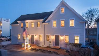 8 Dyer Hotel in Provincetown, MA