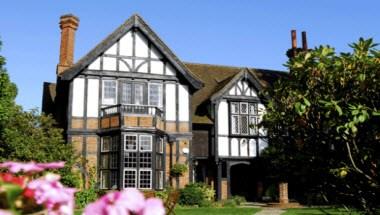 Tudor Grange Hotel in Bournemouth, GB1