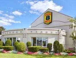 Super 8 by Wyndham Milford/New Haven in Milford, CT