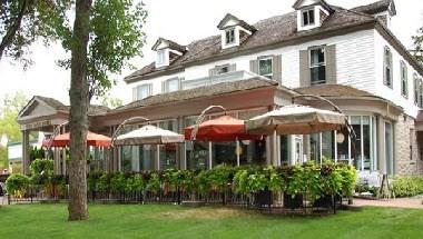Gate House Hotel & Ristorante Giardino in Niagara-on-the-lake, ON