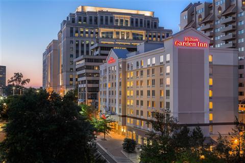 Hilton Garden Inn Arlington/Courthouse Plaza in Arlington, VA