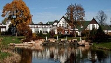 Chevy Chase Country Club in Chicago, IL