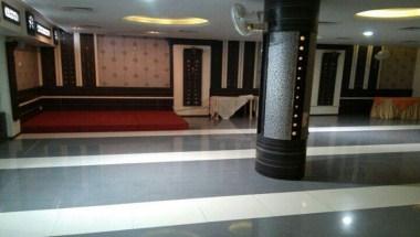 Hotel Meera in Raipur, IN