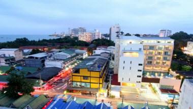 Eastiny Hotel Soi 7 in Pattaya, TH