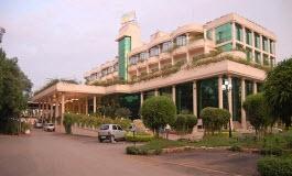 Hotel Babylon International in Raipur, IN