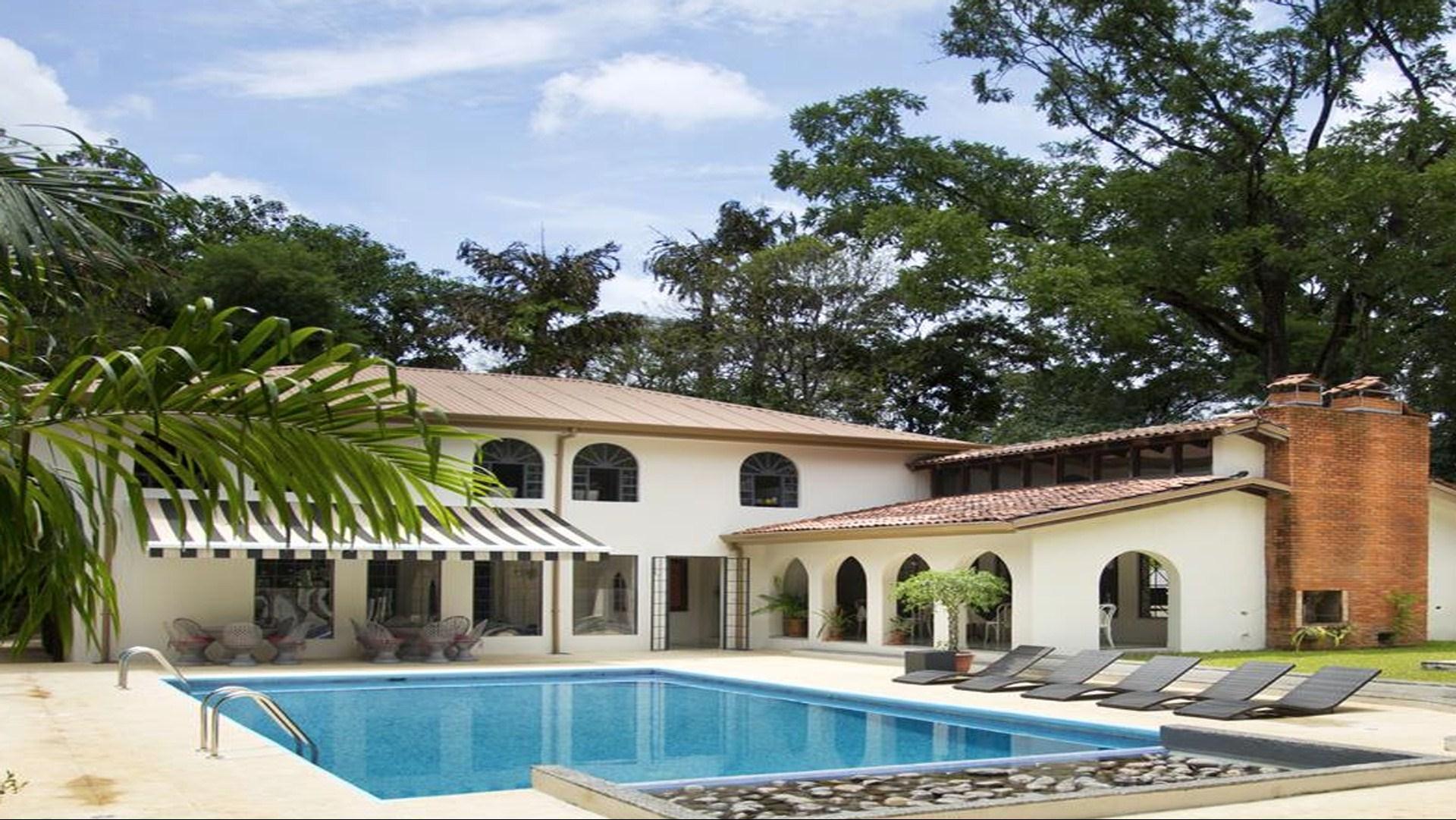 Hotel Villa San Ignacio in Alajuela, CR