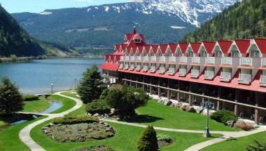 Three Valley Lake Chateau Ltd. in Revelstoke, BC