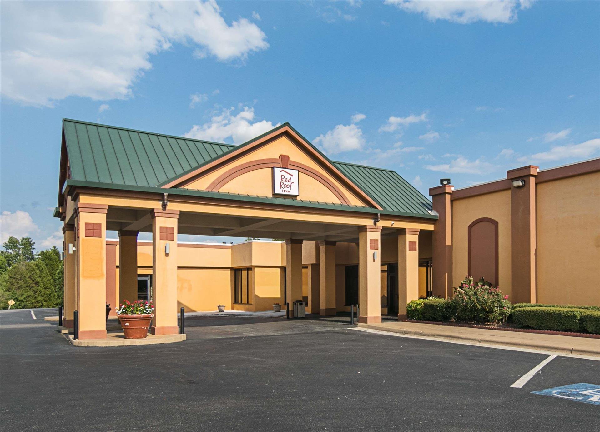 Red Roof Inn Forsyth in Forsyth, GA